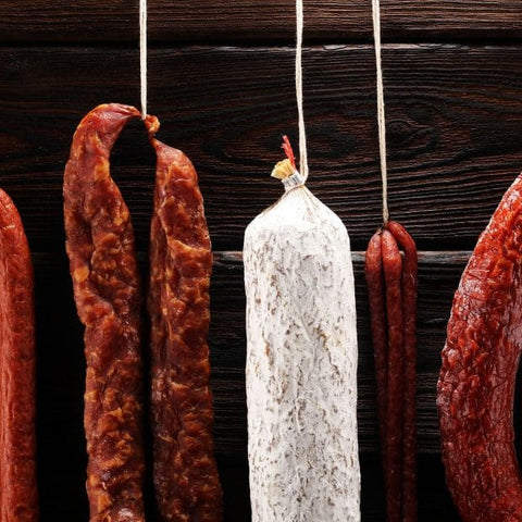 Différences entre un saucisson et un fuet : deux spécialités charcutières distinctes - Cuisine d'Espagne